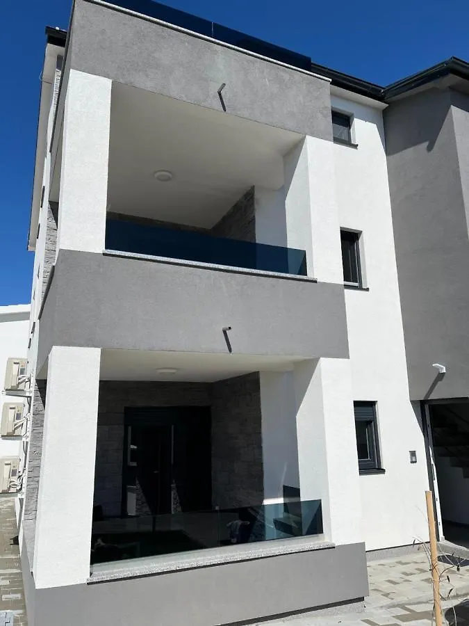 Apartment Irene Vir