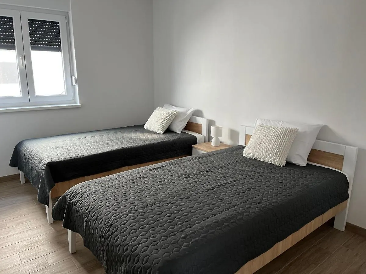 Apartment Irene Vir 0*,  Croatia
